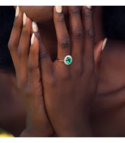 Anillo Galadriel 18K Esmeralda 1.74 Q Diamantes<Alda Joyeros Fashion