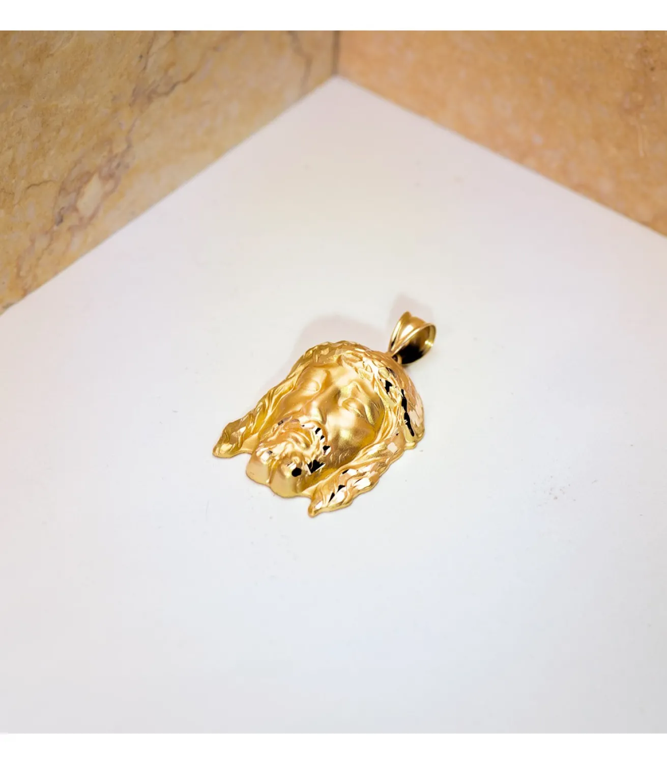 Colgante Cristo Buena Muerte Oro 18K 27Mm<Alda Joyeros Outlet