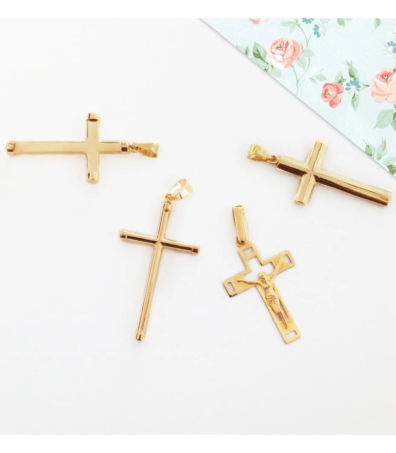 Cruz Cristo Calada 18 Ktes<Alda Joyeros Shop