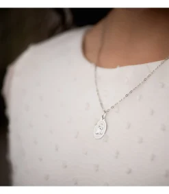 Medalla Ángel Burlon Oro Blanco 9K 17 Mm Oval<Alda Joyeros Flash Sale