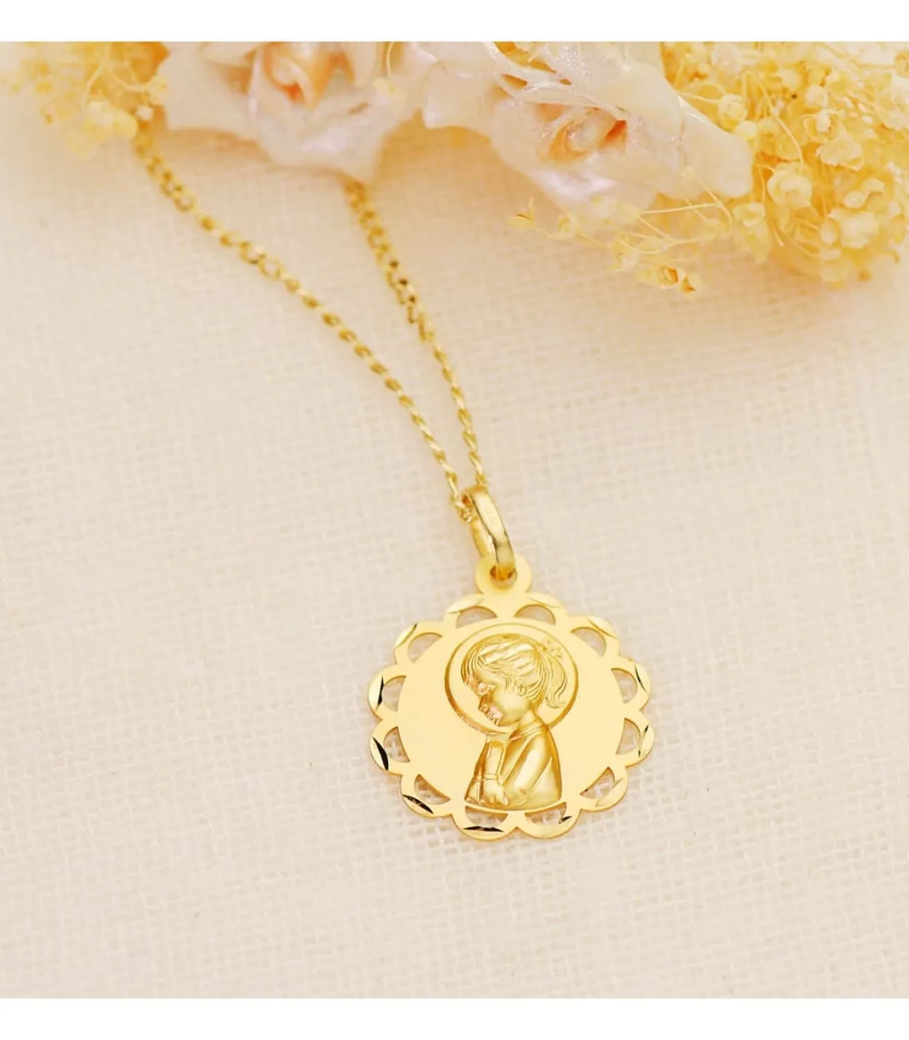 Medalla Oro 18K Virgen Niña Orla 19Mm<Alda Joyeros Best
